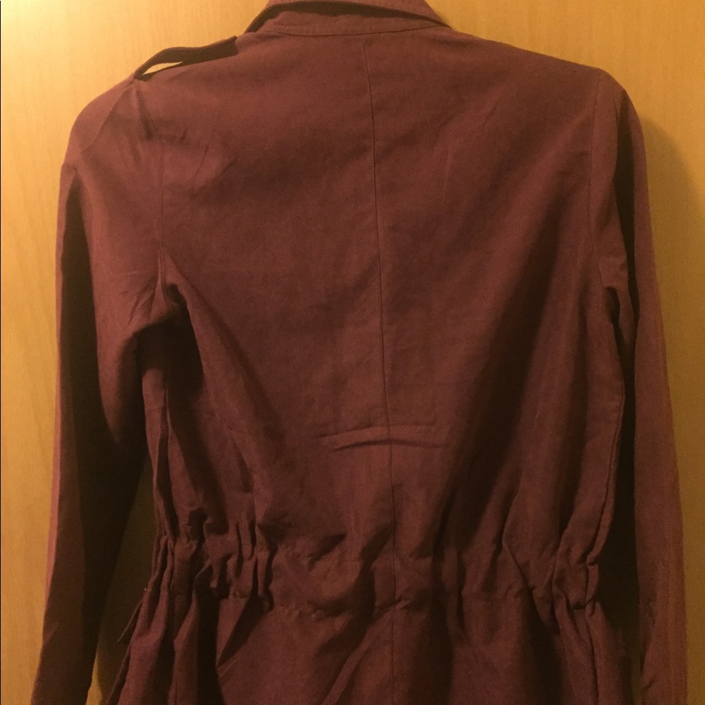 Jacket - Picture 3 of 4